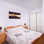 Mely Apartman Razanac