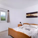 Mely Apartment