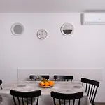 Mely Apartment *