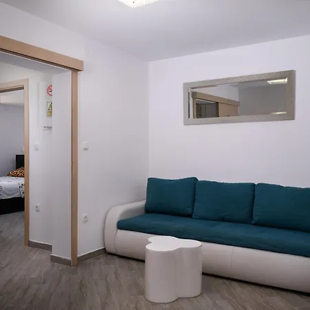 Mely * Ražanac
