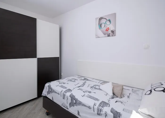 Mely Апартаменты *